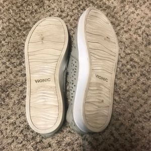 Vionic shoes